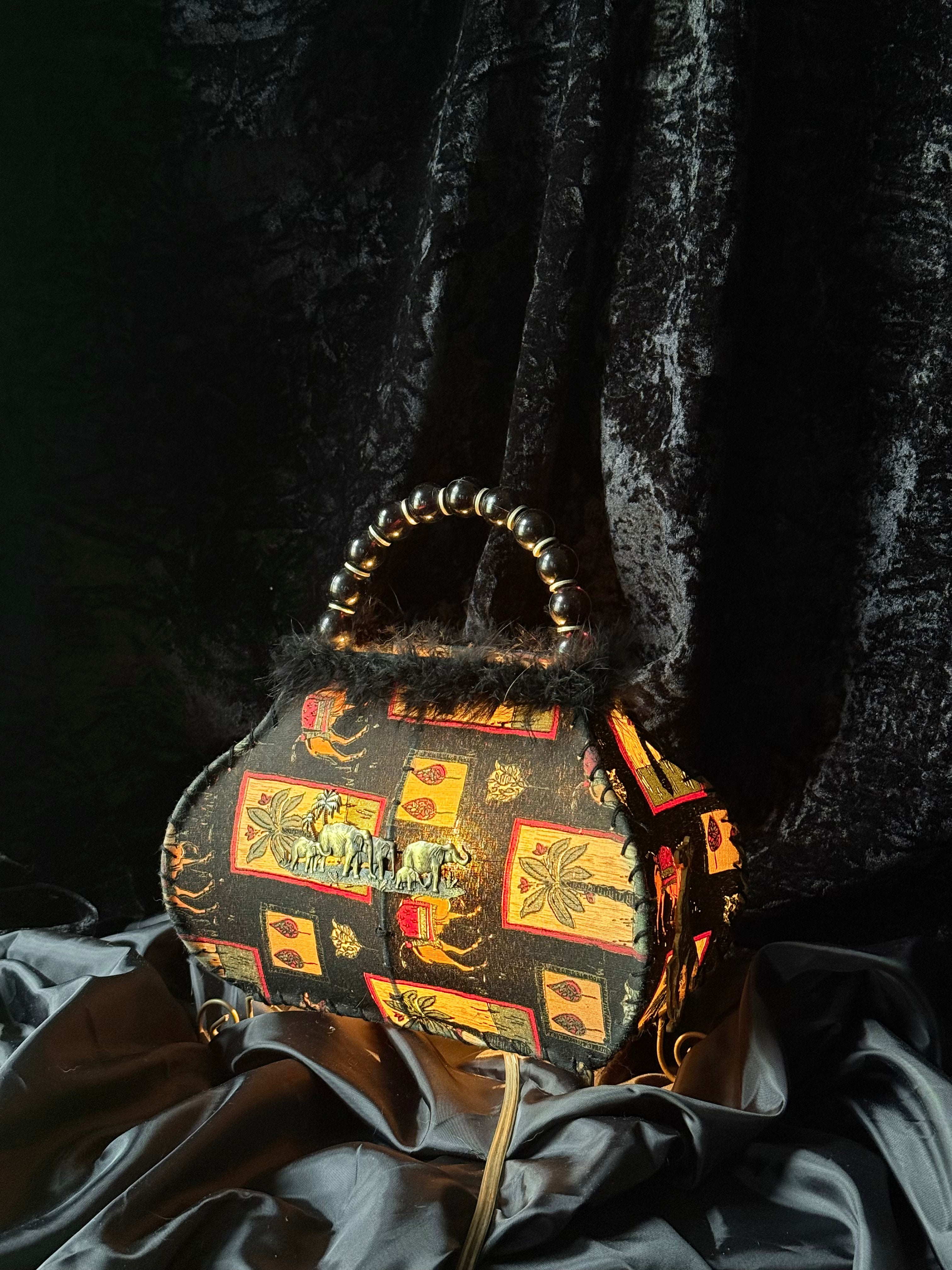 Safari Themed Purse Table Lamp