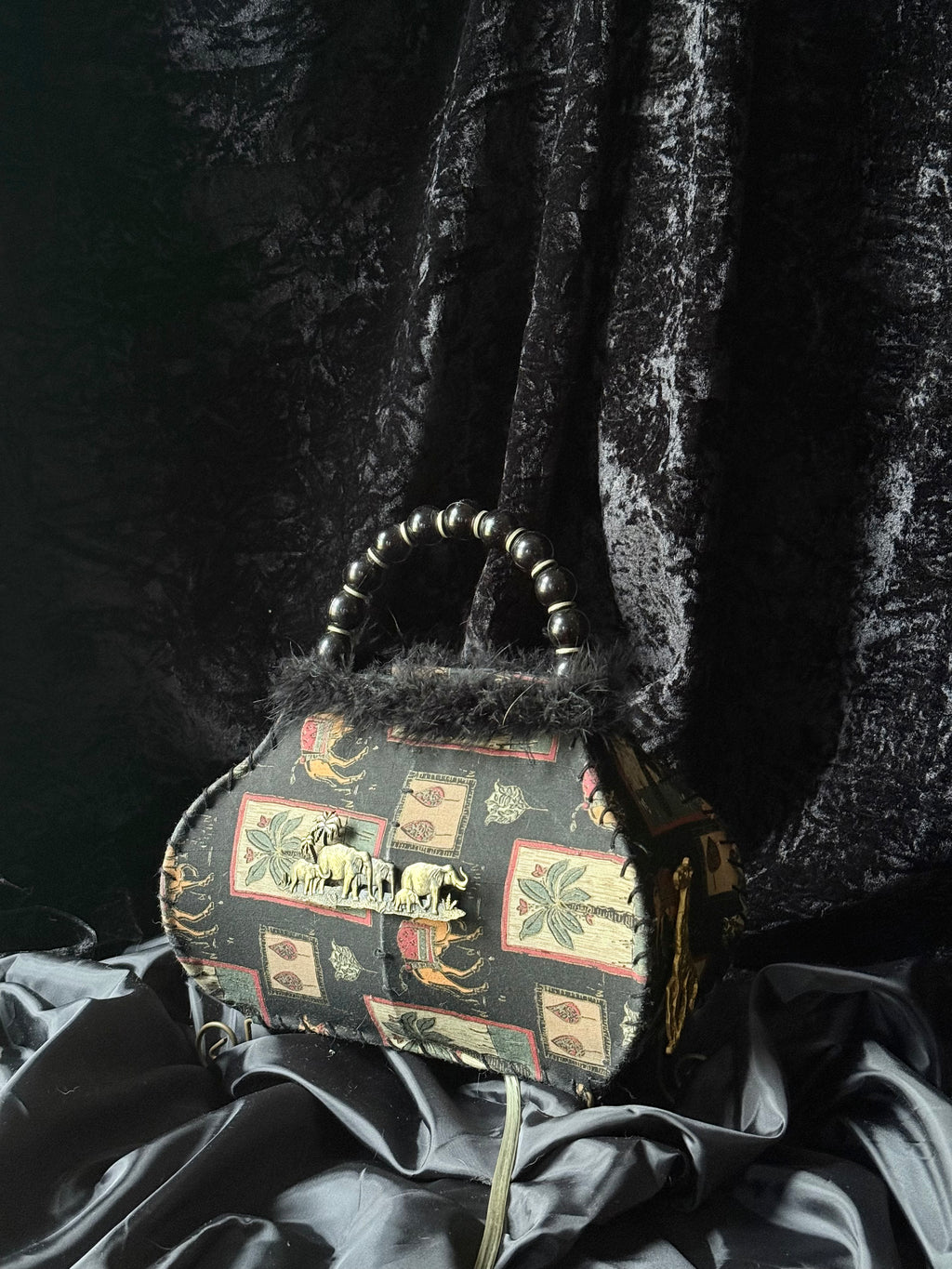 Safari Themed Purse Table Lamp