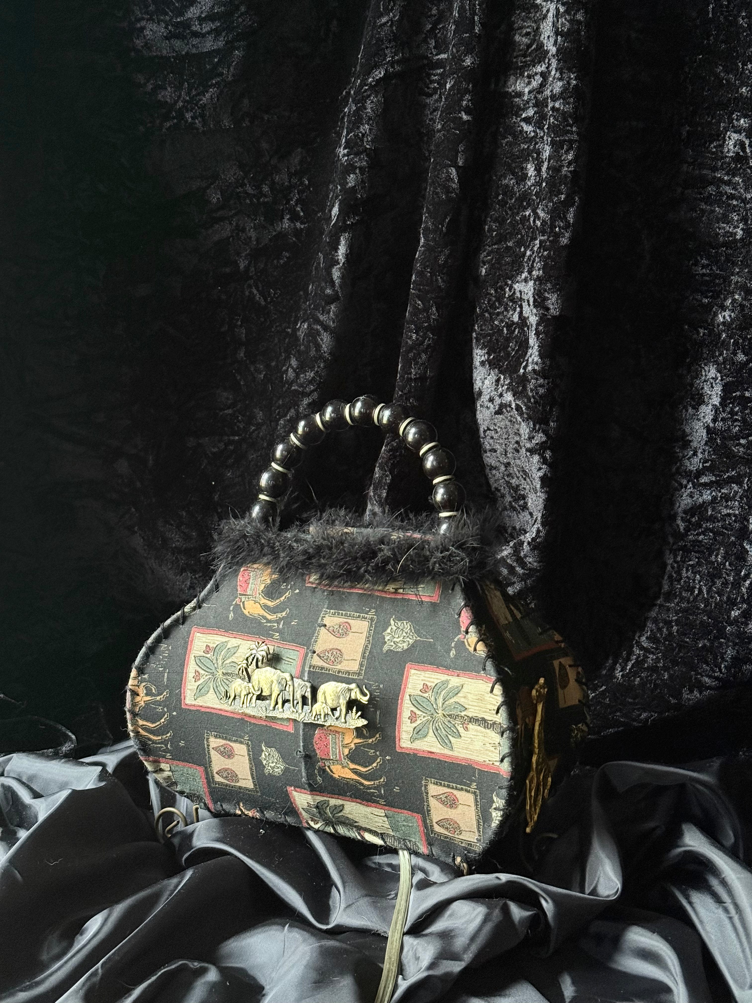 Safari Themed Purse Table Lamp